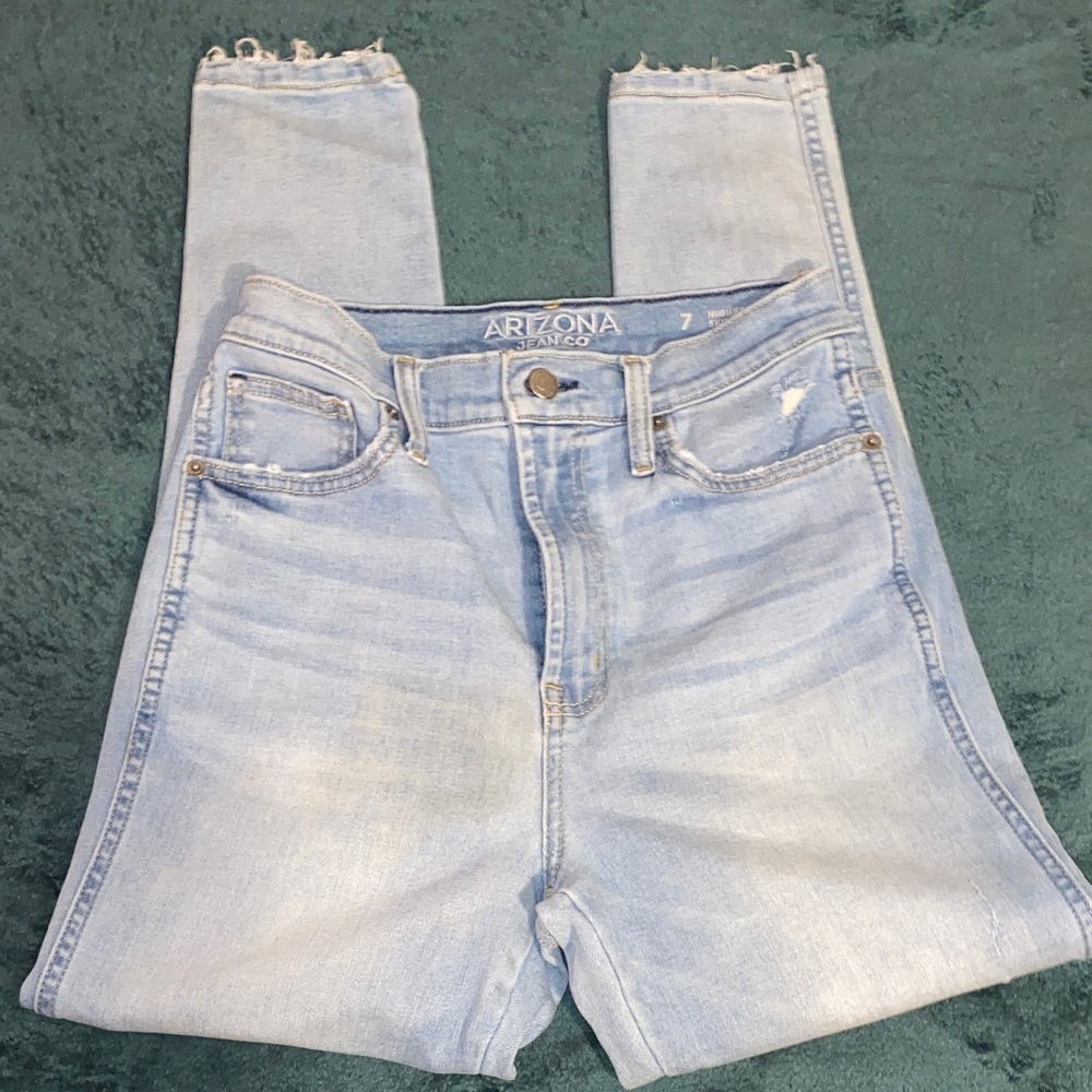 Arizona Jean Company Women's Size 7
